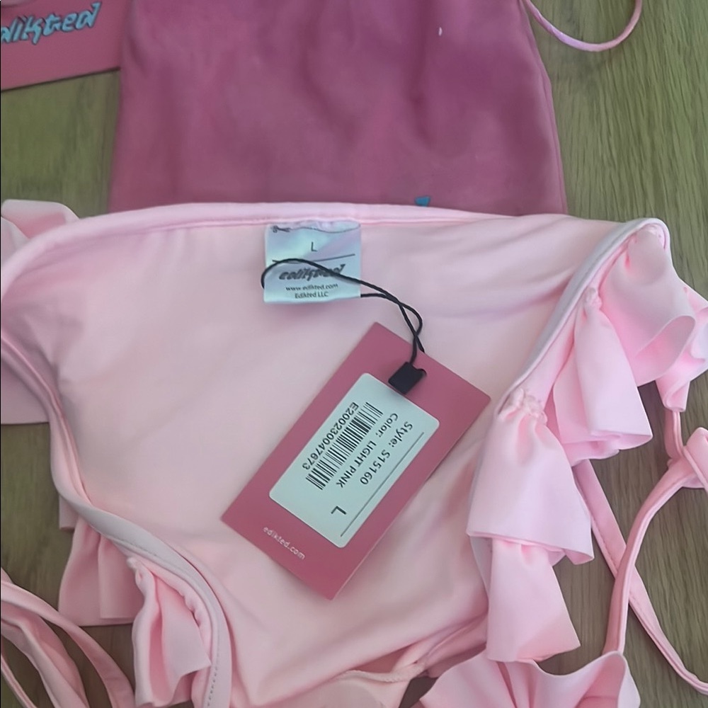 Edikted Pink Ruffle Bikini Bottom - Picture 4 of 4